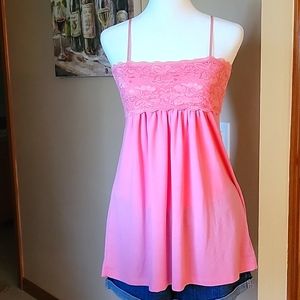 🛍(3 for $20) Roman Fashion Pink Lace Tank Top Size Small